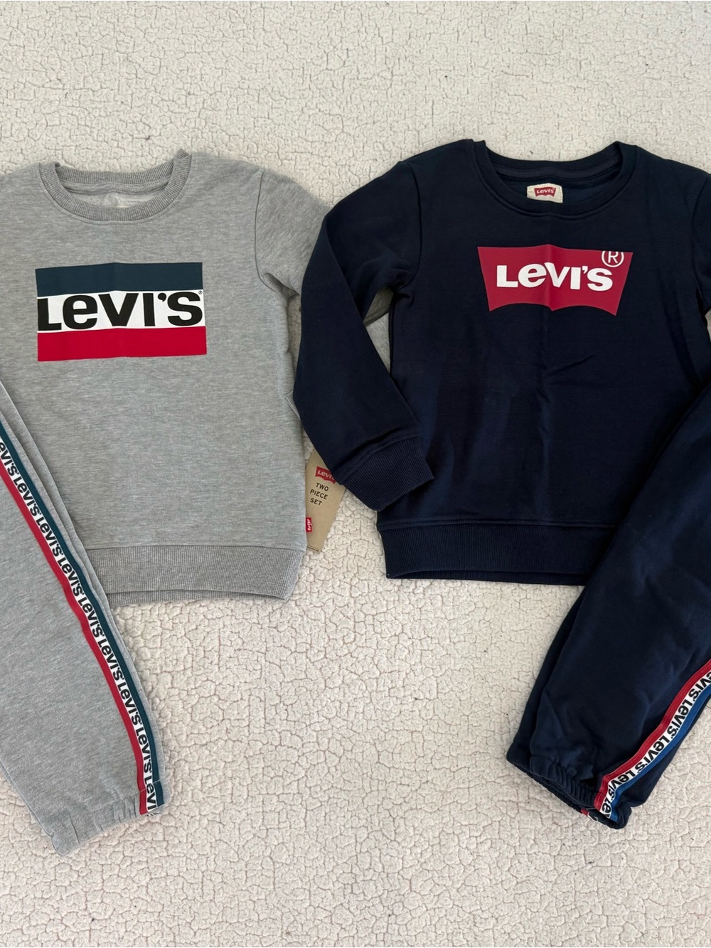 New boys Sz 6 Levi's Navy & Gray Logo Sweatshirt Duo with Red Accent